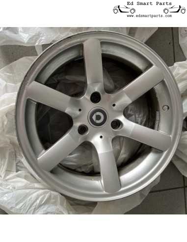 Cerchio Smart Roadster Spinline da 15 pollici usato