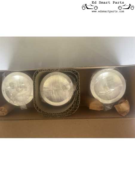 NE Zuigerset voor 3 cilinders benzinemotor Smart 450 599cc