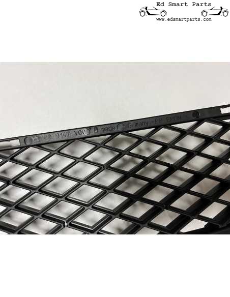 new Smart Roadster (coupe) 452 front grill grille Q0009147V007000000