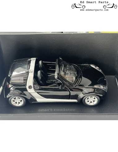 Pullback smart roadster coupé 1:33 star jack zwart/zilver SMARTWARE