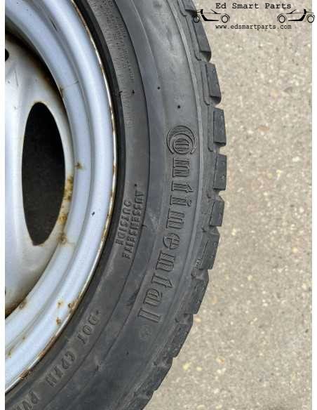 Juego de ruedas de acero Smart Roadster de 15 pulgadas con neumáticos de invierno de 6 mm
