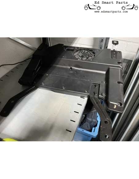 Subwoofer attivo originale Smart ForTwo 451 Bass Box per sotto il sedile LHD