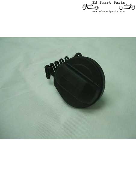 El tapón de llenado de combustible original del Smart Fortwo 451 también se adapta al Smart For2 450