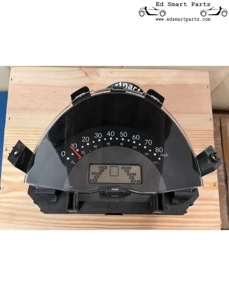 0010140V001000000, COMPOSANT D'INSTRUMENTS SPEEDO MPH. SYSTÈME DE NAVIGATION