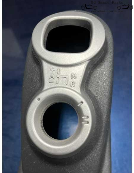 Smart Roadster Brabus Xclusive 452 centre console tunnel with hole for electric mirror switch