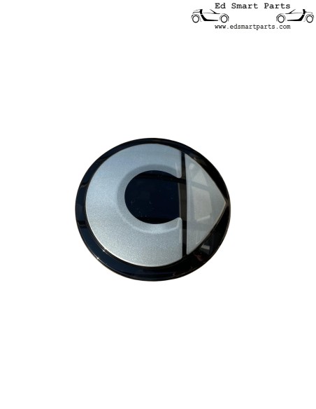 Chickenhead Logo / emblem / badge for the front grille of the smart fortwo forfour 453 distronic