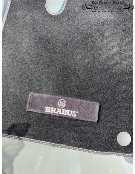 Alfombrillas de terciopelo Smart 453 FORTWO FORFOUR BRABUS de segunda mano con costura en color plata negra