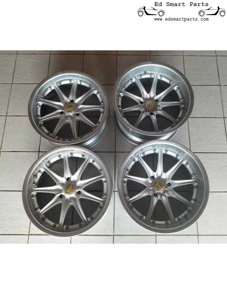 Smart Roadster 17inch Michalak Wheel SET Top