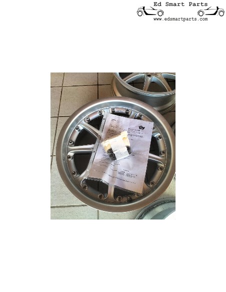 Smart Roadster 17inch Michalak Wheel SET Top