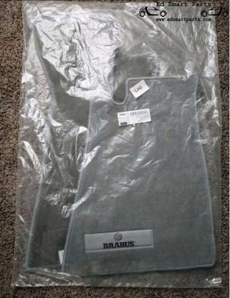 Jeu neuf de tapis de sol d'origine BRABUS en velours gris pour Smart Roadster (conduite à gauche)