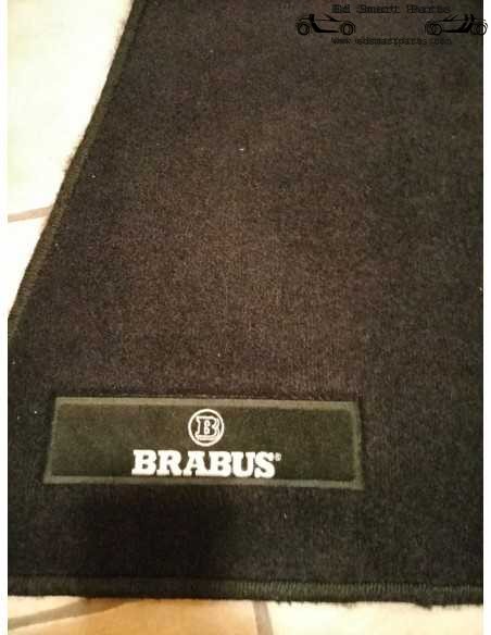 Alfombrillas originales de terciopelo negro BRABUS con volante a la izquierda (OEM) - Smart Roadster
