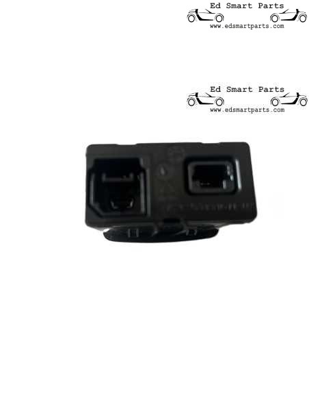 Prise de courant Smart Fortwo Forfour 453 OEM A4538200151