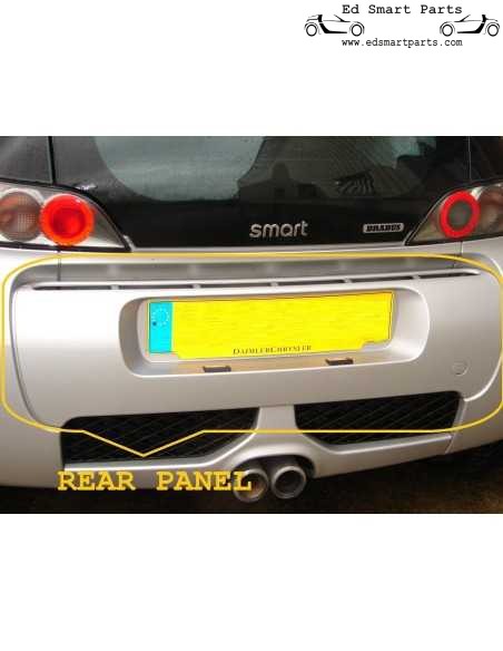 Smart Roadster Brabus Sezione centrale posteriore liscia pronta per essere verniciata