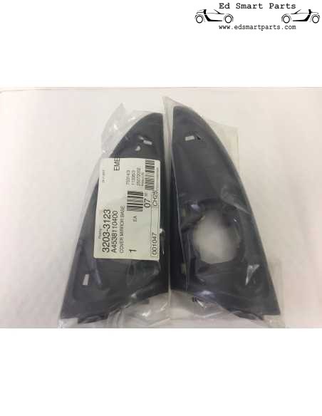 Cubiertas de la base del tweeter del Smart ForTwo 453 izquierda y derecha