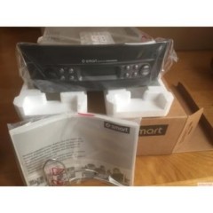 New Smart Roadster Radio One by Grundig
