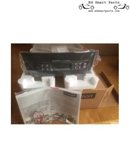 New Smart Roadster Radio One by Grundig