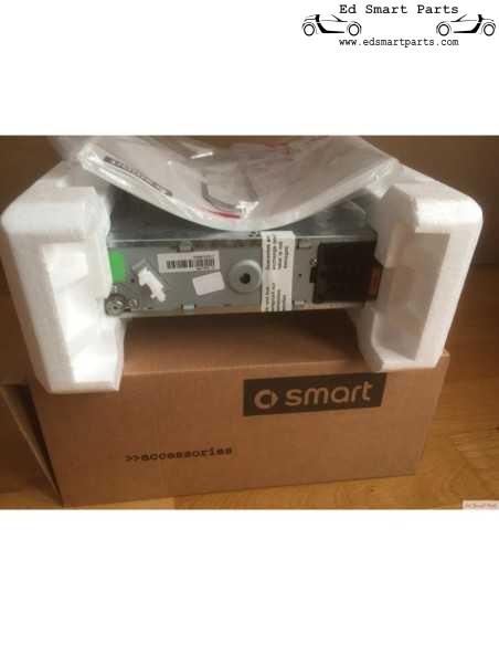 New Smart Roadster Radio One by Grundig