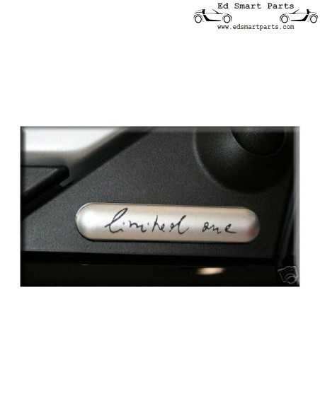 Smart Limited One Adesivo Esterno Logo