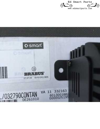 OEM SMART ROADSTER 452 AMPLIFICADOR BRABUS 240 WATT RMS