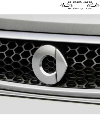 Logotipo de cabeza de pollo / emblema / insignia para la rejilla delantera en el modelo de estiramiento facial smart fortwo 451
