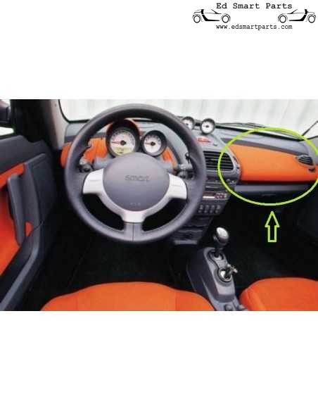 Funda para airbag de pasajero Smart Roadster con diseño en rojo garabateado, a elegir entre RHD y LHD