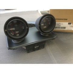 Smart Roadster Dashboard Pods in Brabus design with carbon look base