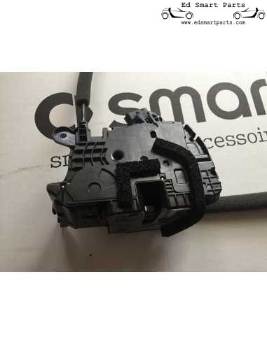 Nuovo attuatore del meccanismo di bloccaggio della porta Smart ForTwo 453 lato sinistro o destro
