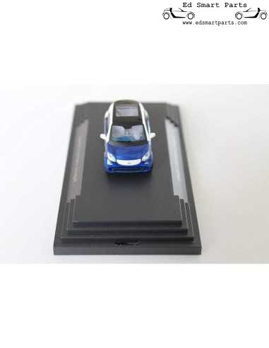 Busch Smart 453 Fortwo Coupe white / midnight blue Model Car 1:87