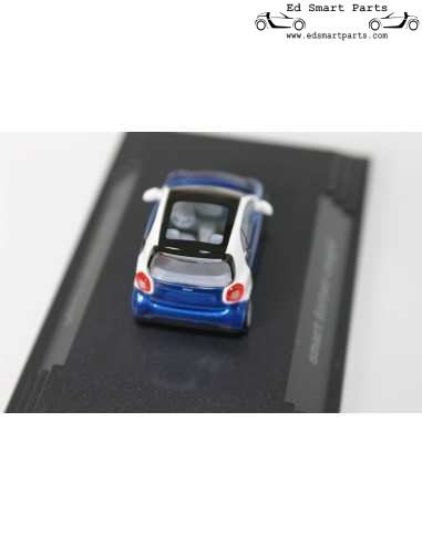 Busch Smart 453 Fortwo Coupe white / midnight blue Model Car 1:87