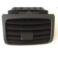 Painel Smart Roadster Brabus Xclusive Console central JET com visual de carbono 2