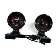 Paneles de instrumentos con cuentarrevoluciones y reloj del Smart Fortwo 451 en diseño Brabus