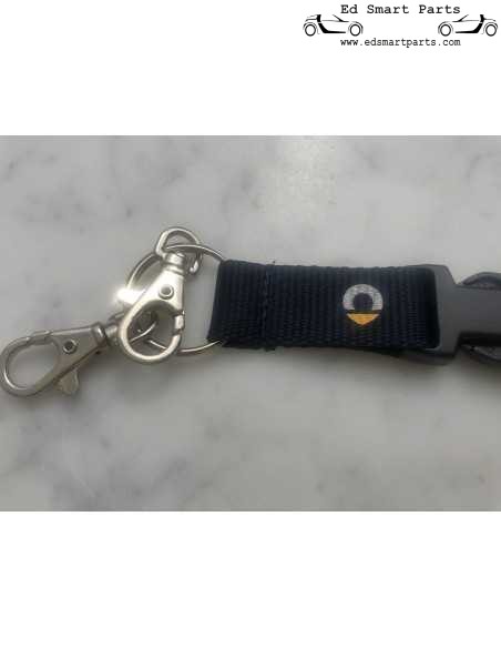 Genuine smart Evolution Karabiner neckband from the smartware collection of 2004