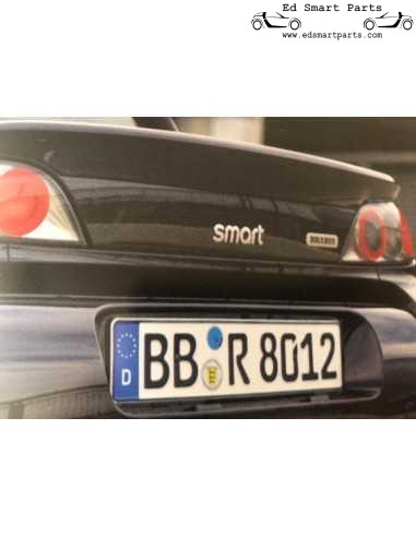 Adhesivo con insignia trasera inteligente de Brabus