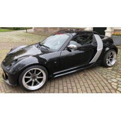 Complete set gloednieuwe Smart Roadster 452 17 inch lichtmetalen JAPAN RACING velgen