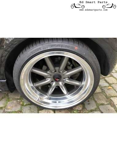 Kompletter Satz BRANDNEUER 17-Zoll-Alufelgen von JAPAN RACING für Smart Roadster 452