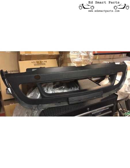 Used Smart Roadster front textured grille surround black