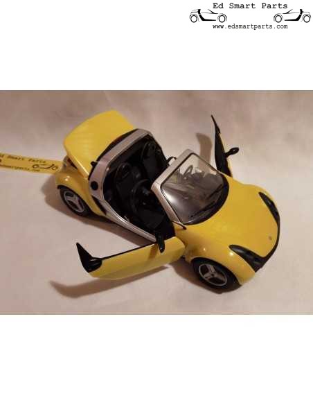 Barbie Simba Smart Roadster jaune d'occasion 17 pouces 43 cm