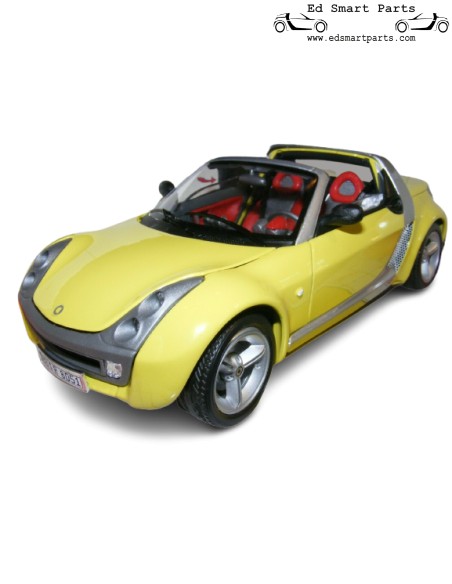 Smart Roadster Gele Cabrio 1/18 Bburago