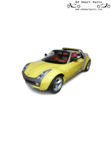 Smart Roadster Yellow Cabrio 1/18 Bburago
