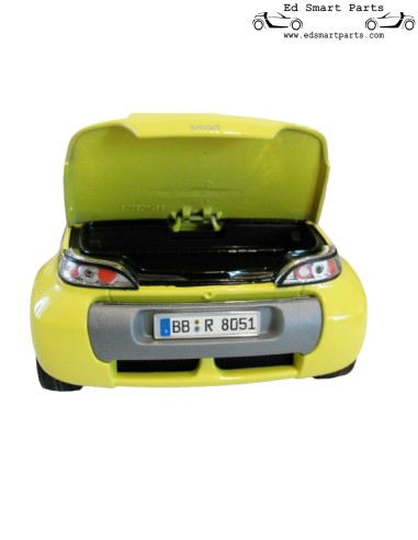 Smart Roadster Gele Cabrio 1/18 Bburago