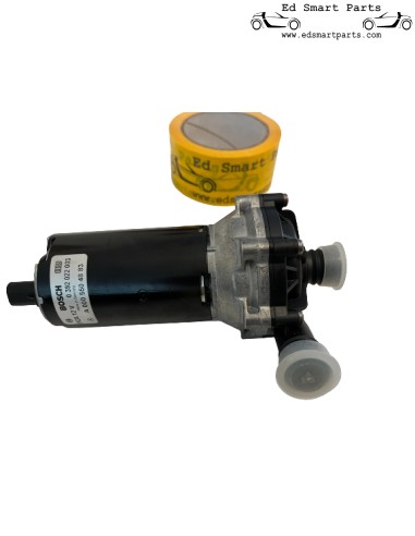 Bosch chargecooler koelvloeistofsysteempomp voor de 452 smart Brabus roadster